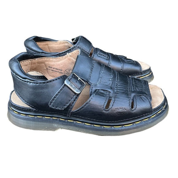 Fisherman Sandal Blue Dr Marten Sandals Wrenlie Grizzly Leather